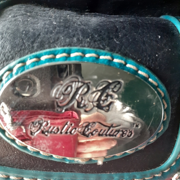 Satchel - Picture 8 of 8